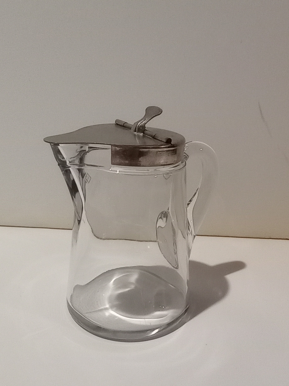 Antique Vintage Heisey 1910 Era Syrup Decanter With Spring Lid